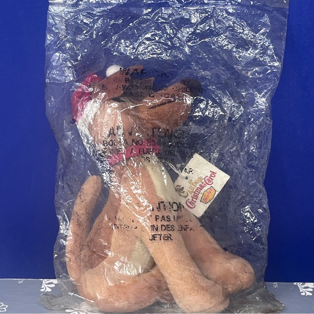 1998 Denny’s An All Dogs Go To Heaven Christmas Caroll 7” Charlie Beanie NEW
